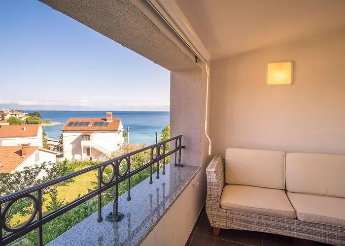 Apartment Palma Malinska