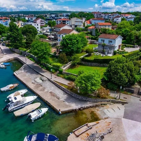 Apartment Palma Malinska